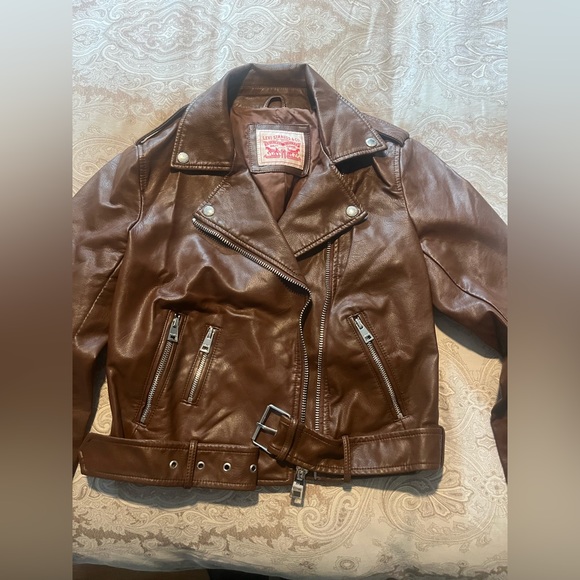 Levi’s vegan leather jacket - Picture 1 of 4